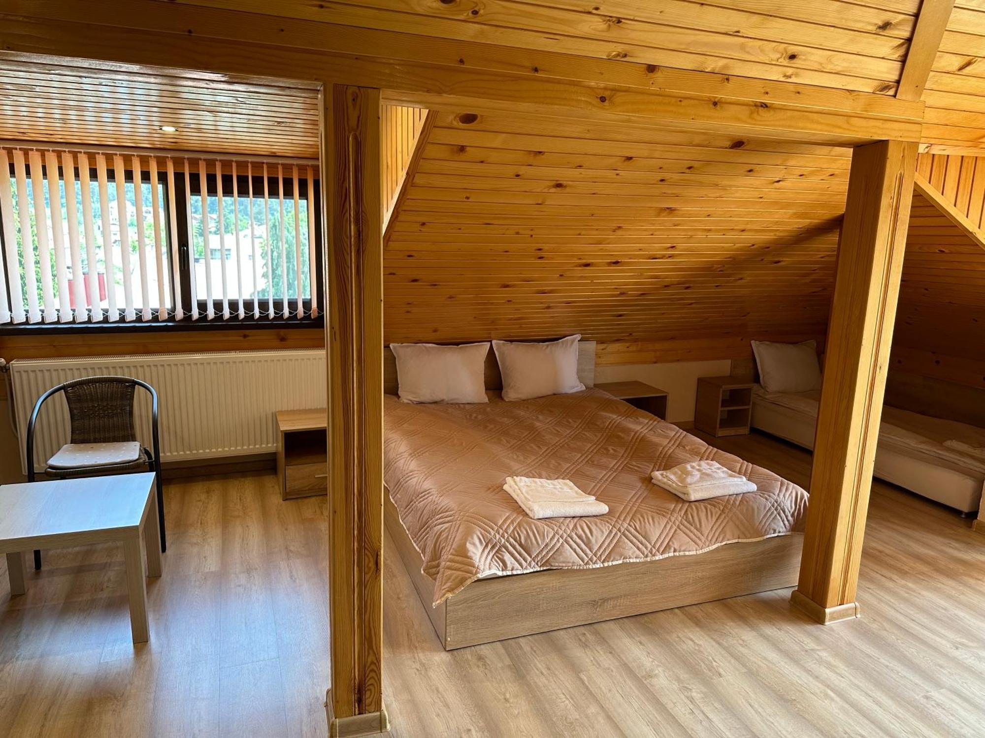 Advel Guest Hous Hotel Madzhare Bagian luar foto