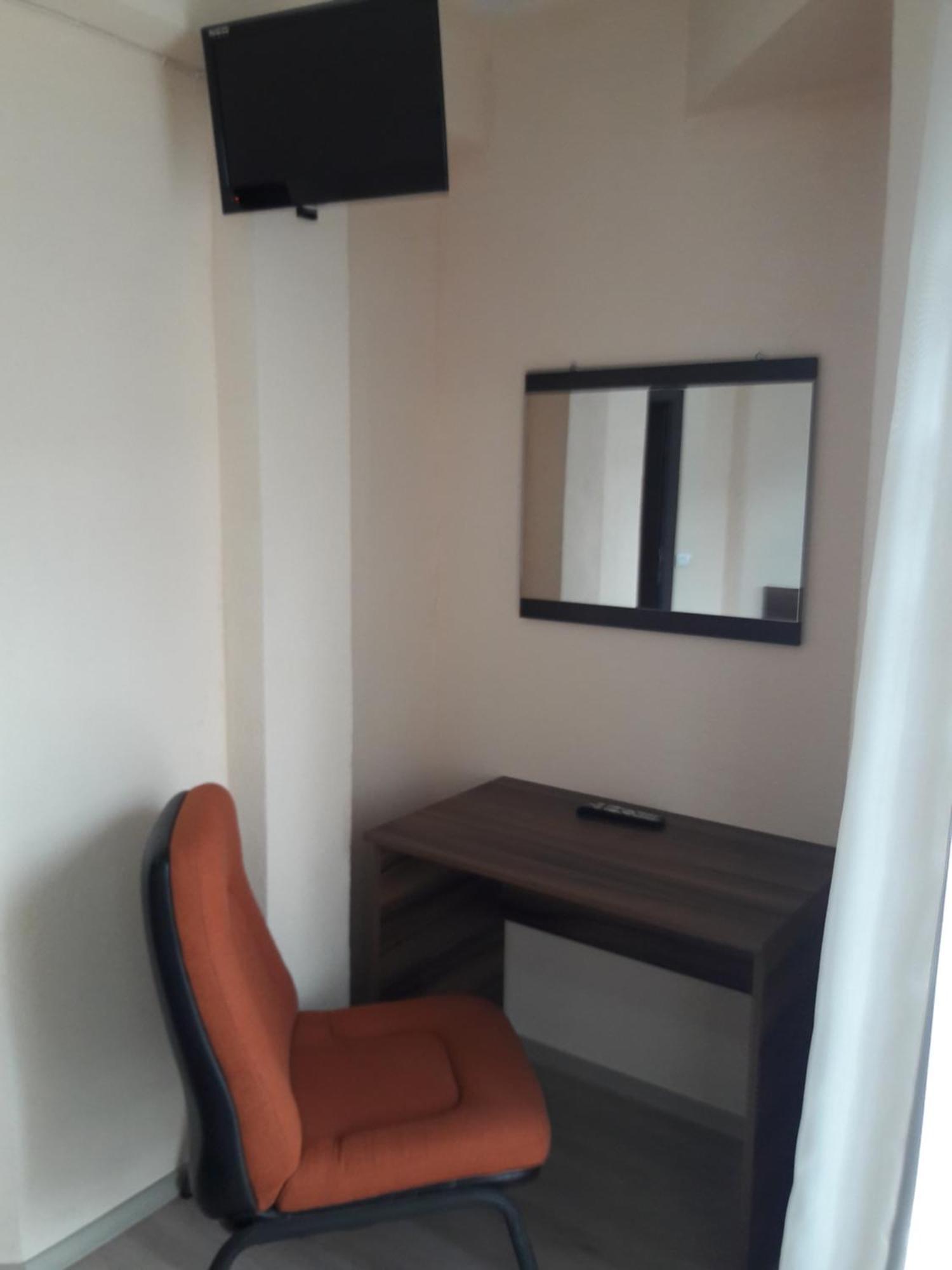 Advel Guest Hous Hotel Madzhare Bagian luar foto