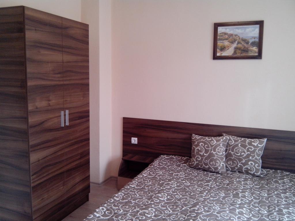 Advel Guest Hous Hotel Madzhare Ruang foto