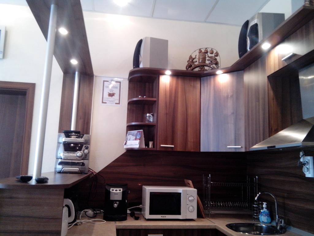 Advel Guest Hous Hotel Madzhare Ruang foto